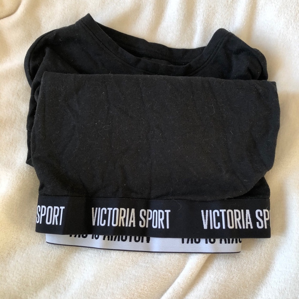 Black Sweatshirt